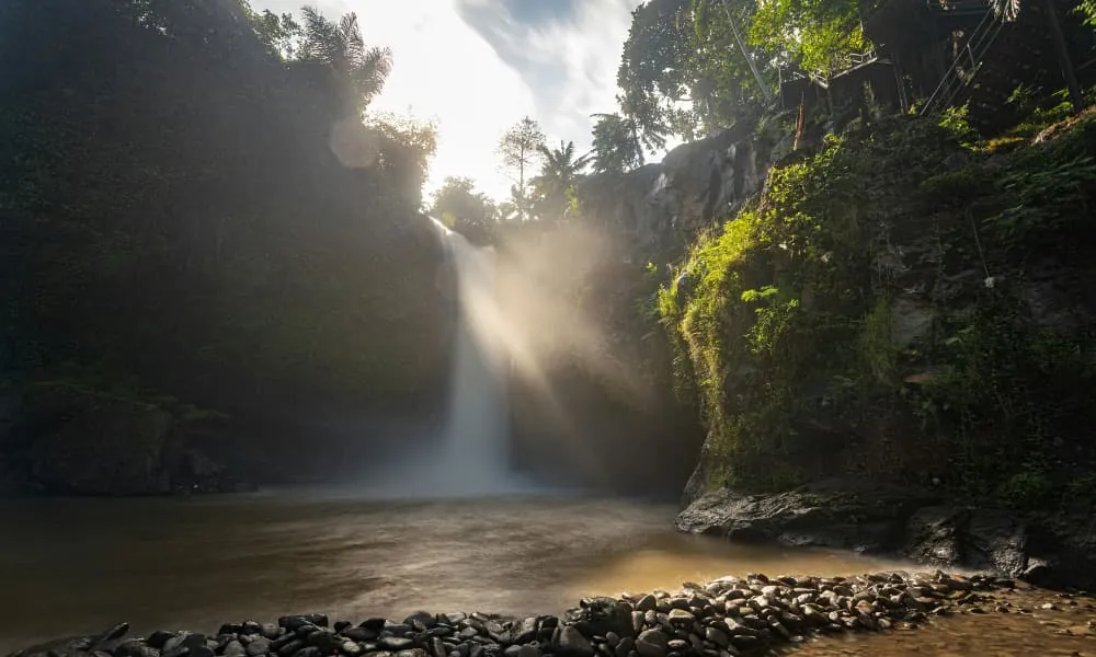Tegenungan Waterfall